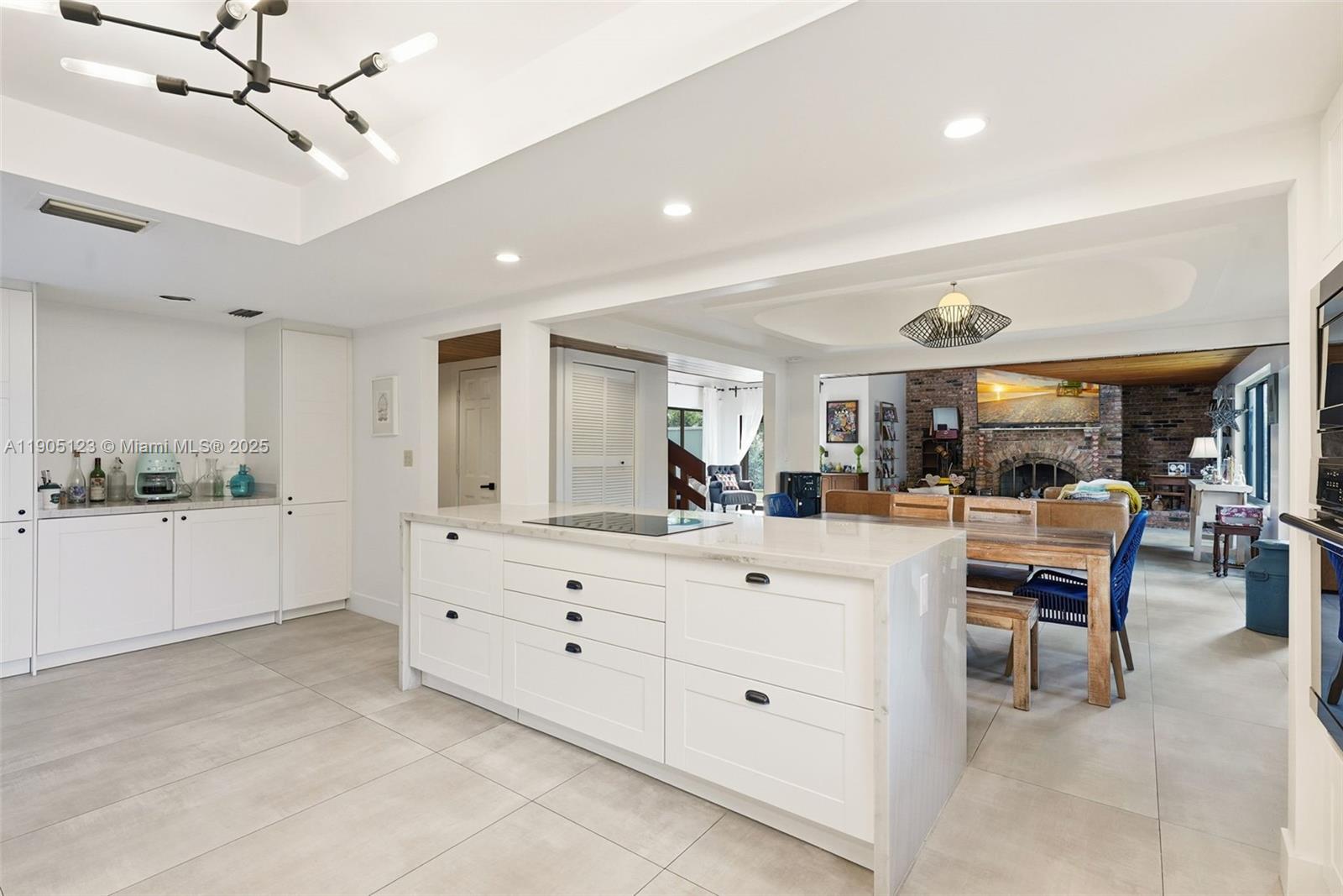 MIAMI SHORES - Residential
