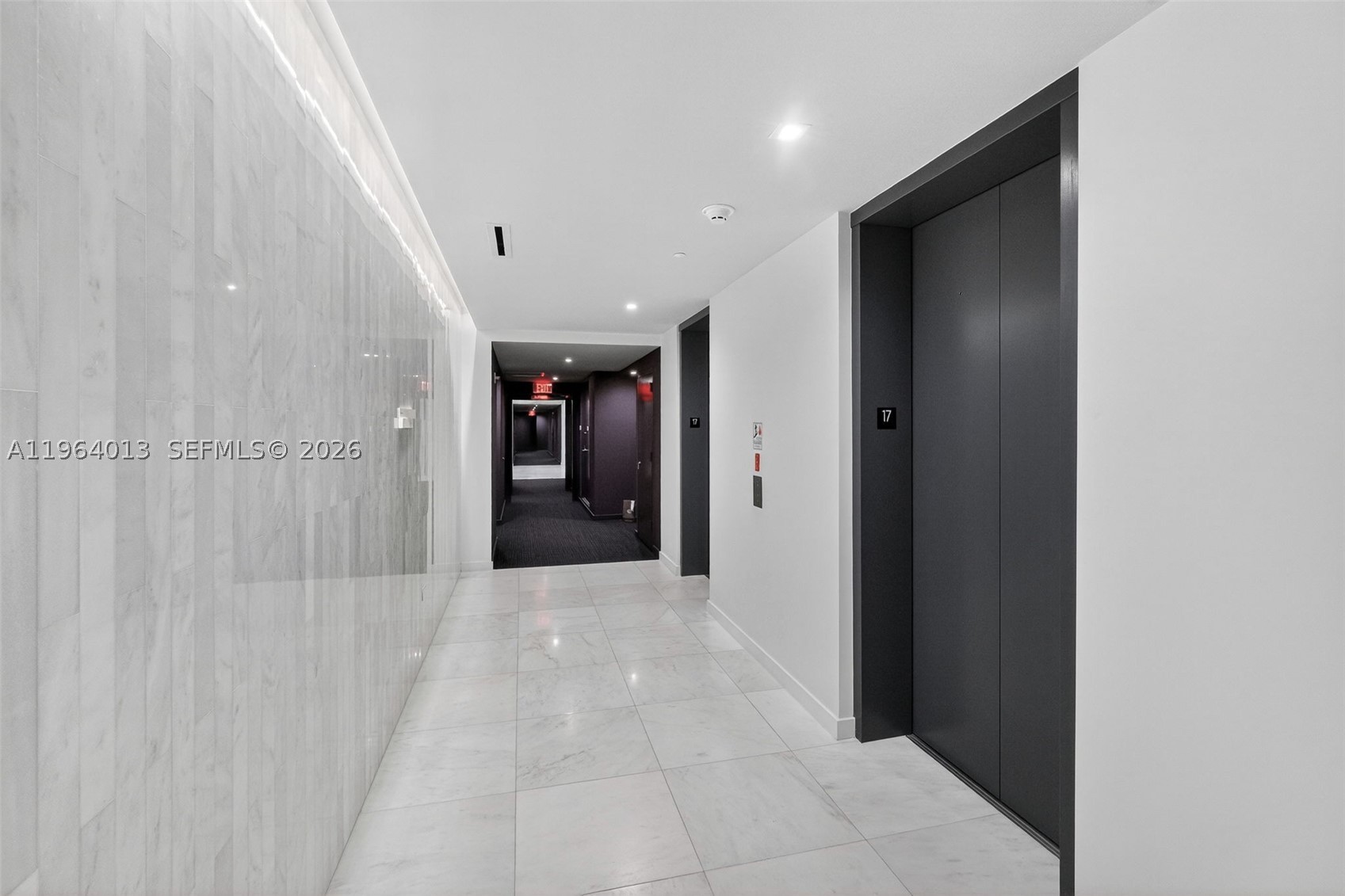 REACH CONDO - Residential