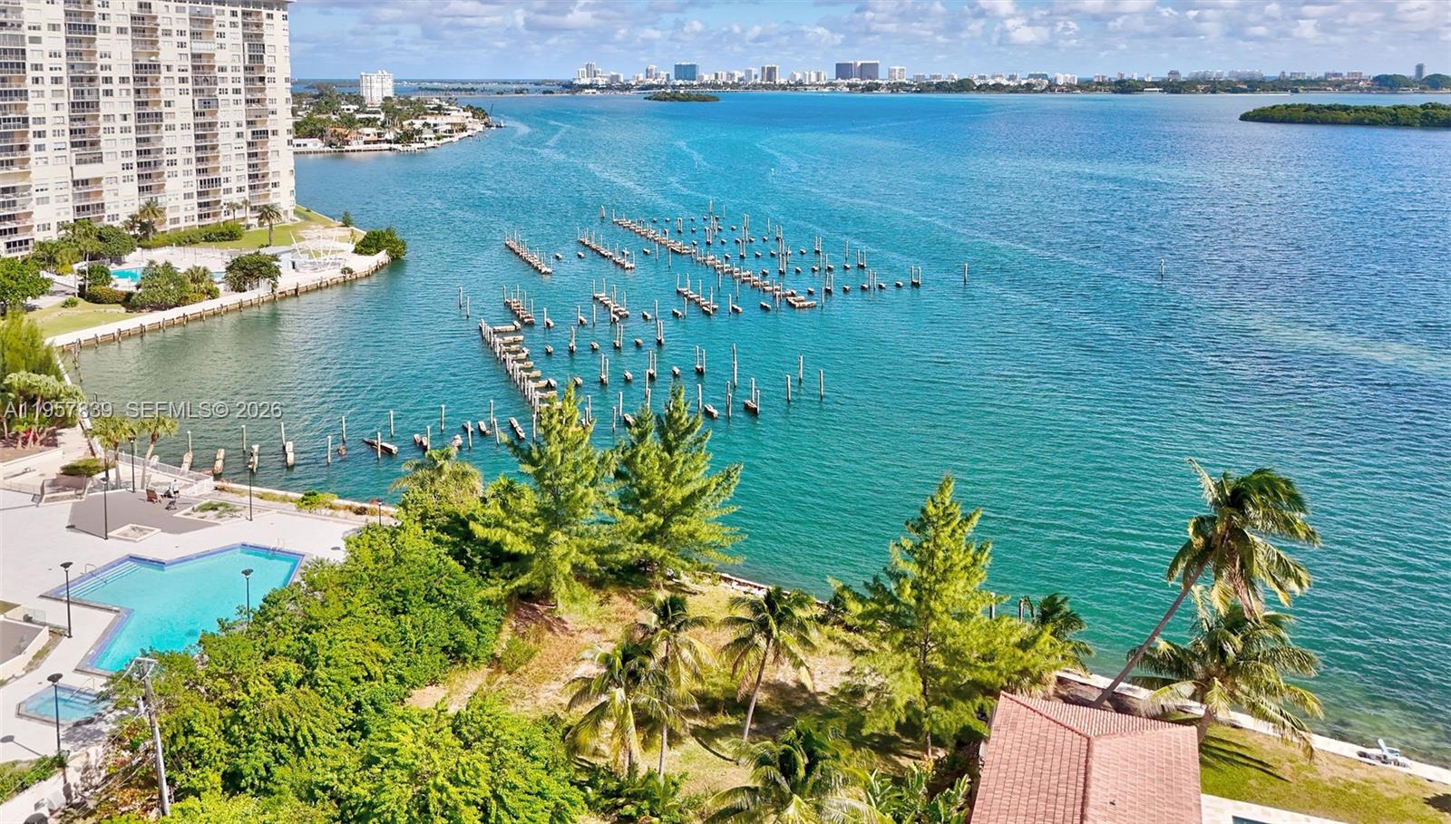 JOCKEY CLUB III CONDO - Residential
