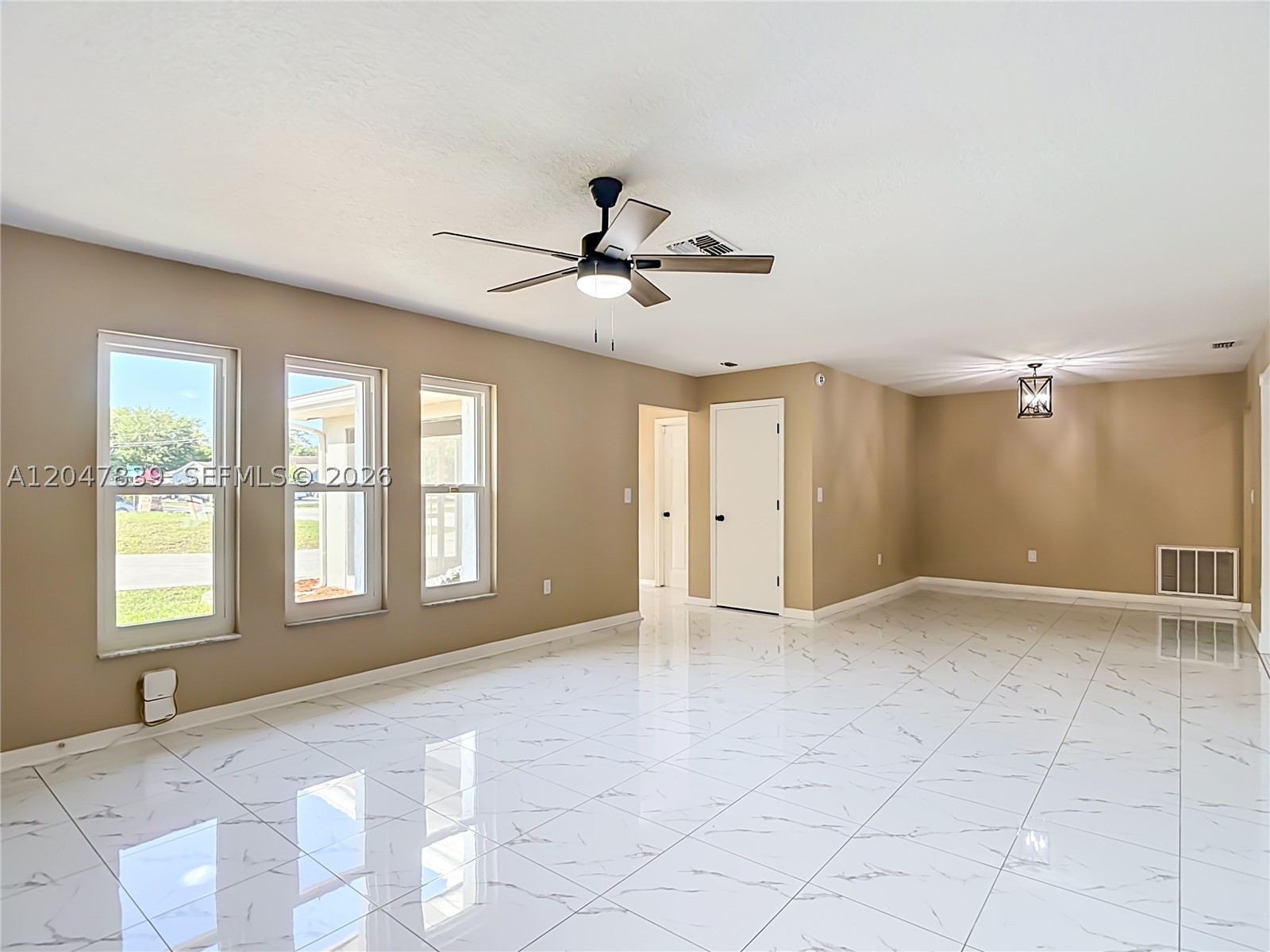 RIVER COUNTRY ESTATES - Residential