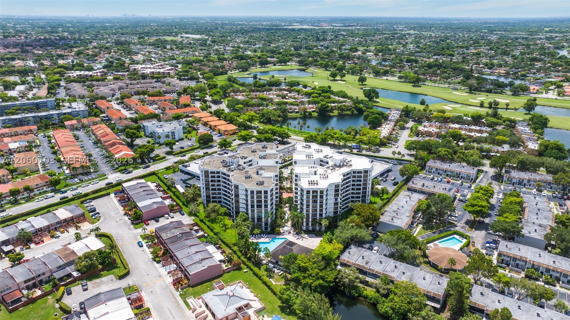 TOWERS OF KENDALE LAKES C - Residential