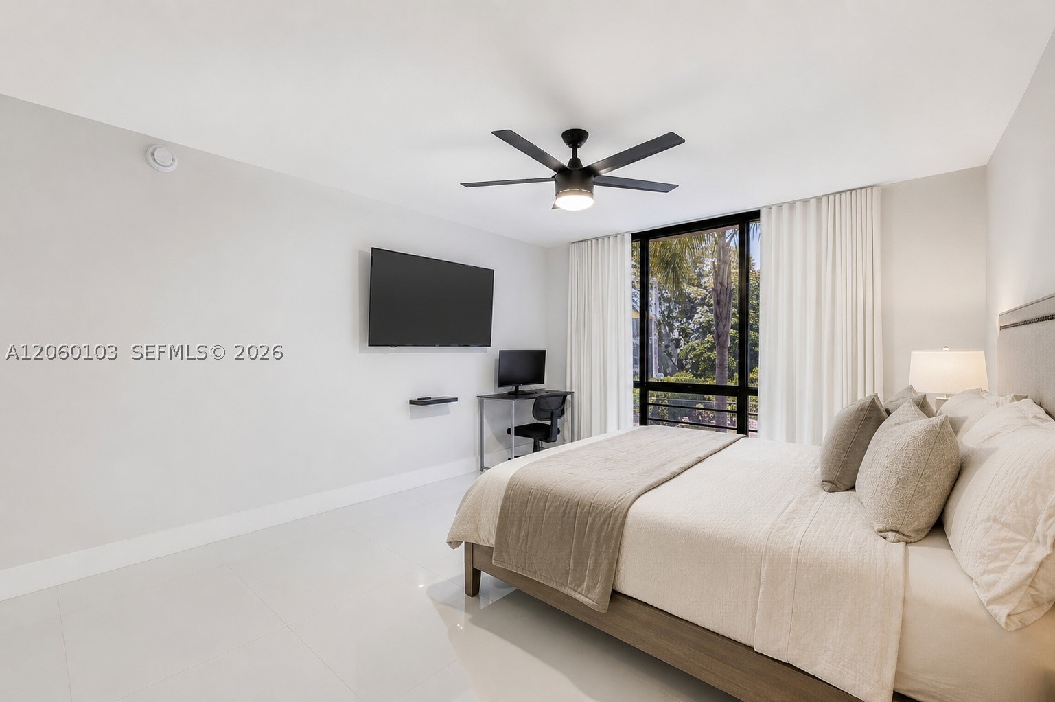 TOWERS OF KENDALE LAKES C - Residential