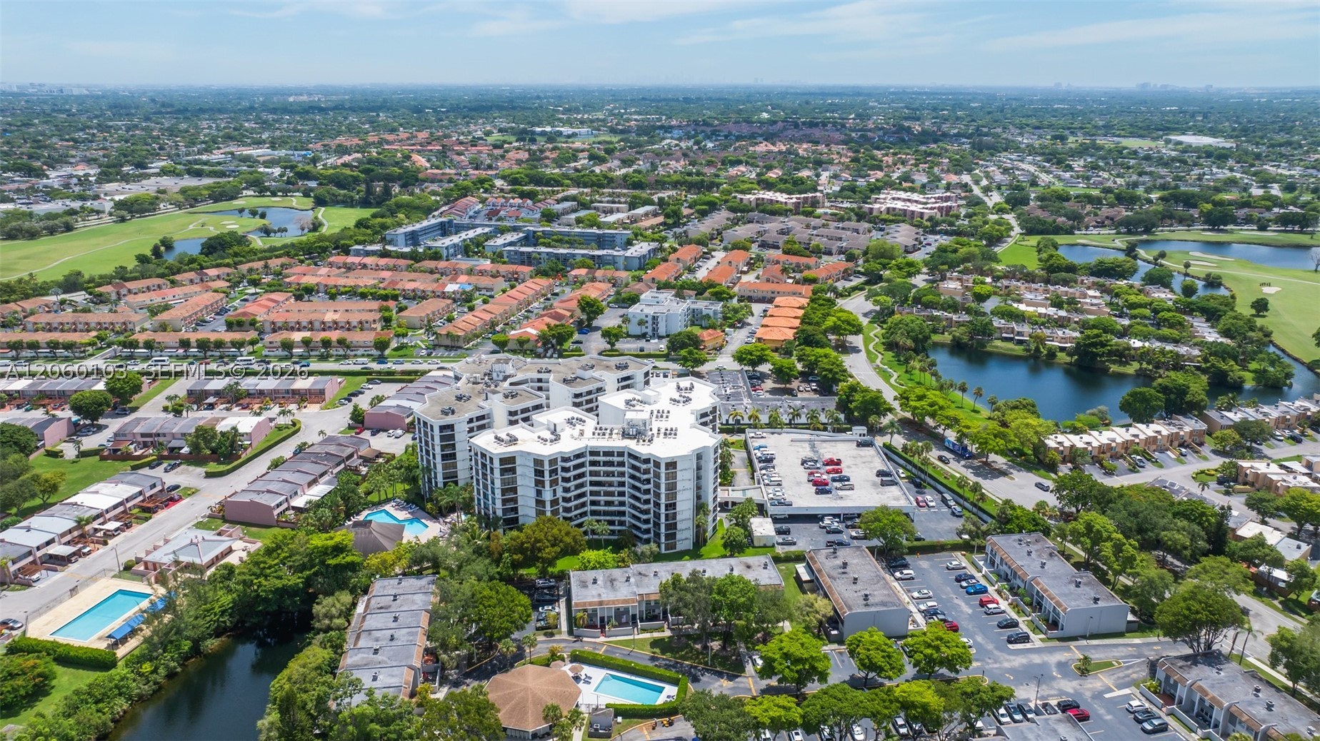 TOWERS OF KENDALE LAKES C - Residential