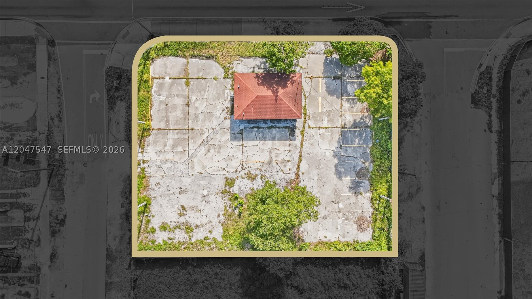 ELIZABETH PARK - Land