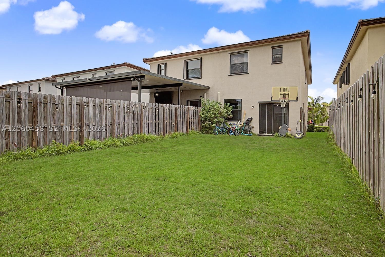 S ALLAPATTAH GARDENS - Residential