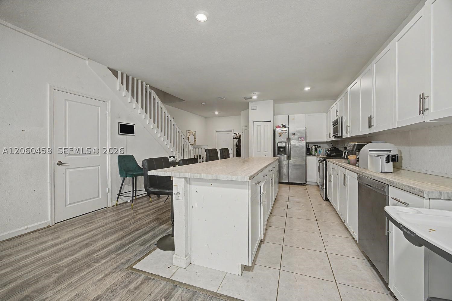 S ALLAPATTAH GARDENS - Residential
