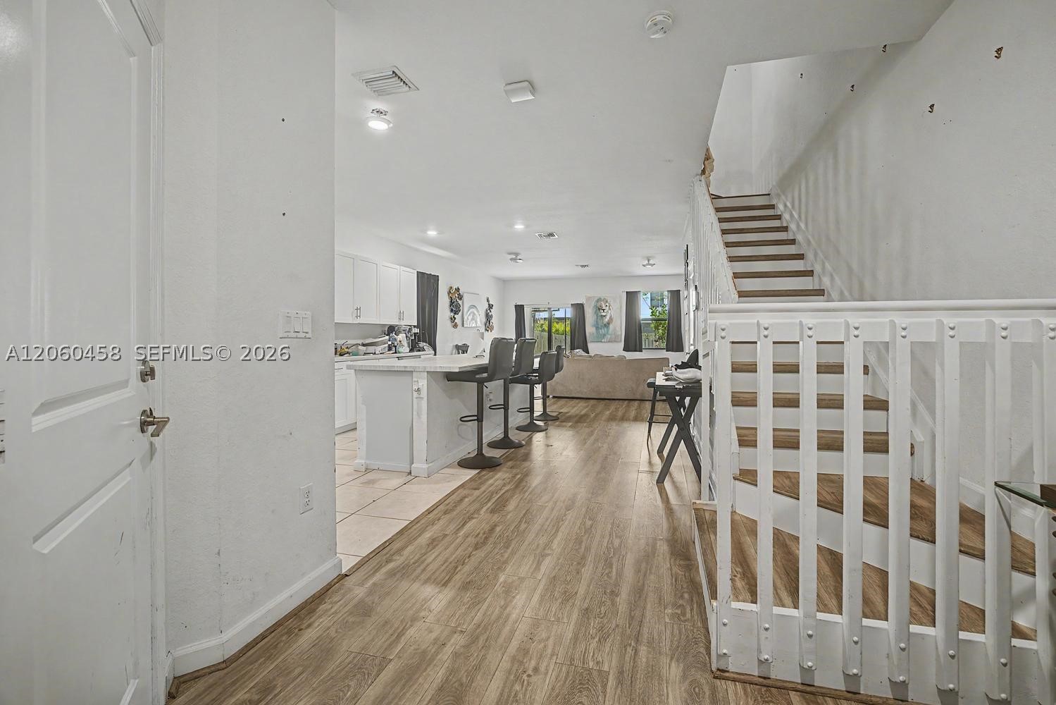S ALLAPATTAH GARDENS - Residential