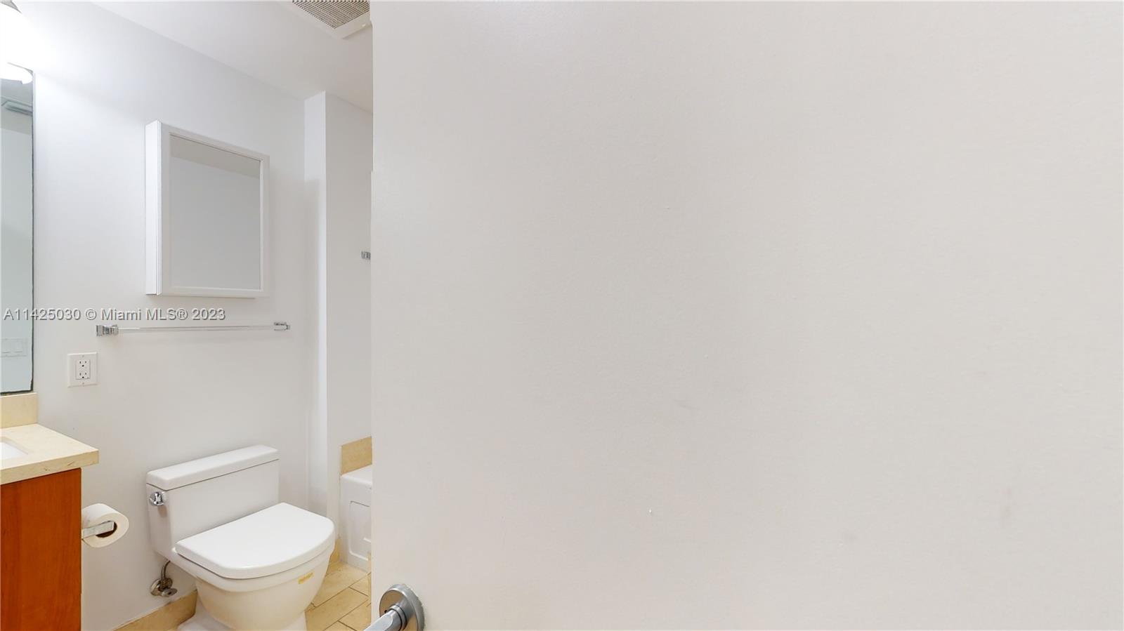 THE AXIS ON BRICKELL COND - Residential Lease