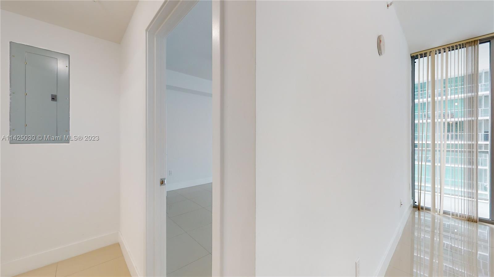 THE AXIS ON BRICKELL COND - Residential Lease