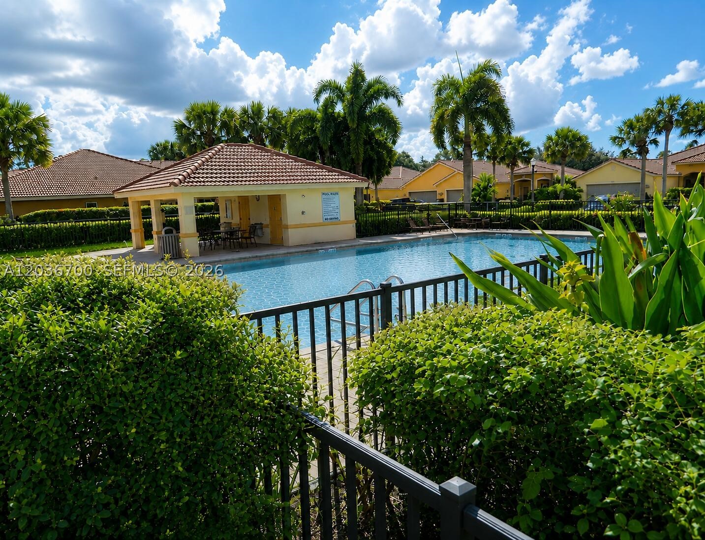 Vistanna Villas - Residential