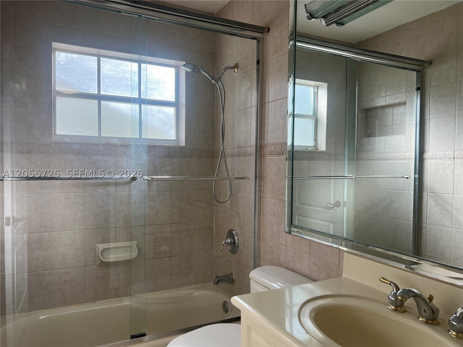 COUNTRY WALK SEC 5 REPLT - Residential Lease