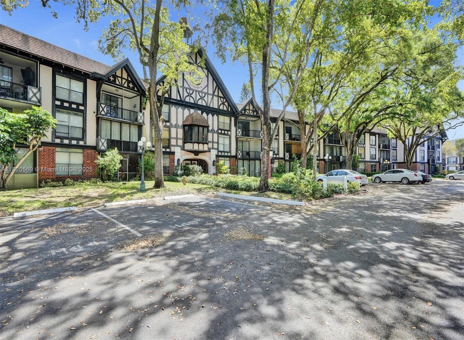Investor’s dream! Rented at $2,000/month with lease starting June 2025. This 2BR/2BA corner unit in a gated community, European-style community with resort amenities: clubhouse, two pools (1 indoor/heated), two hot tubs, gym, sauna, five tennis courts, billiards room, BBQ area, and golf practice zone. The primary bedroom features a private bath, vanity, and ample storage. The second bedroom includes a walk-in closet, as well as extra pantry space in the kitchen, bath, and living room. Emotional support pets welcome. Assigned parking + guest spaces. 24/7 security. Near Publix, Walmart, Aldi, CVS, Home Depot & more.