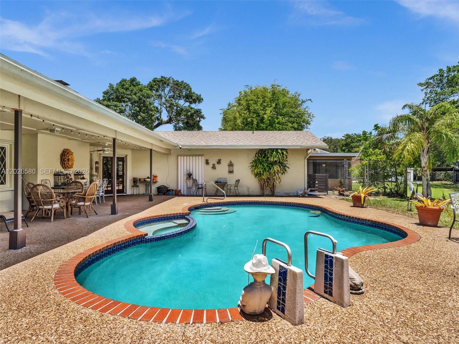 FLA FRUIT LANDS CO SUB NO - Residential Lease