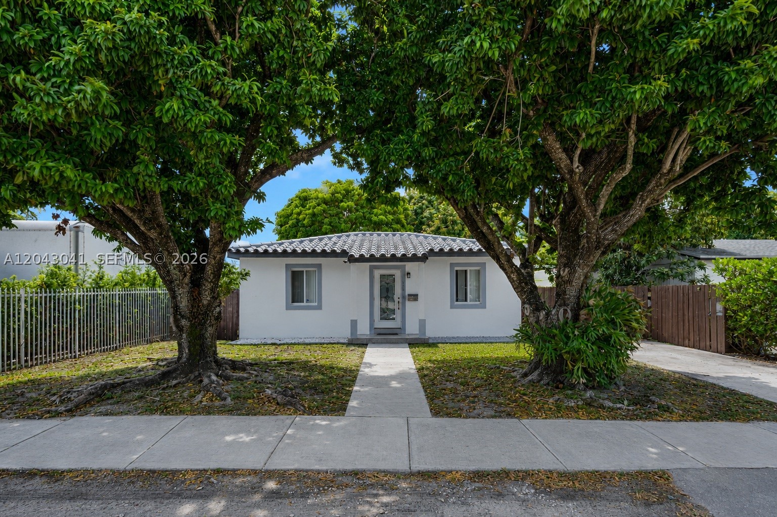 FLAGLER GROVE ESTATES EXT - Residential