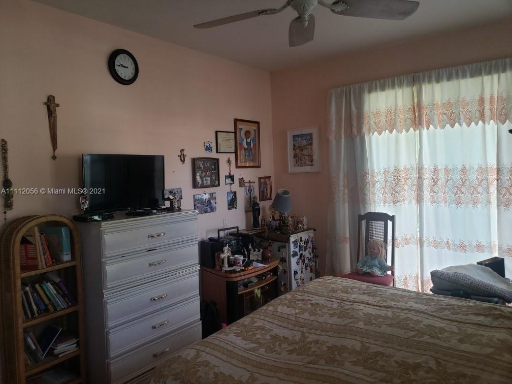 LAGUNA PONDS SEC 2 - Residential