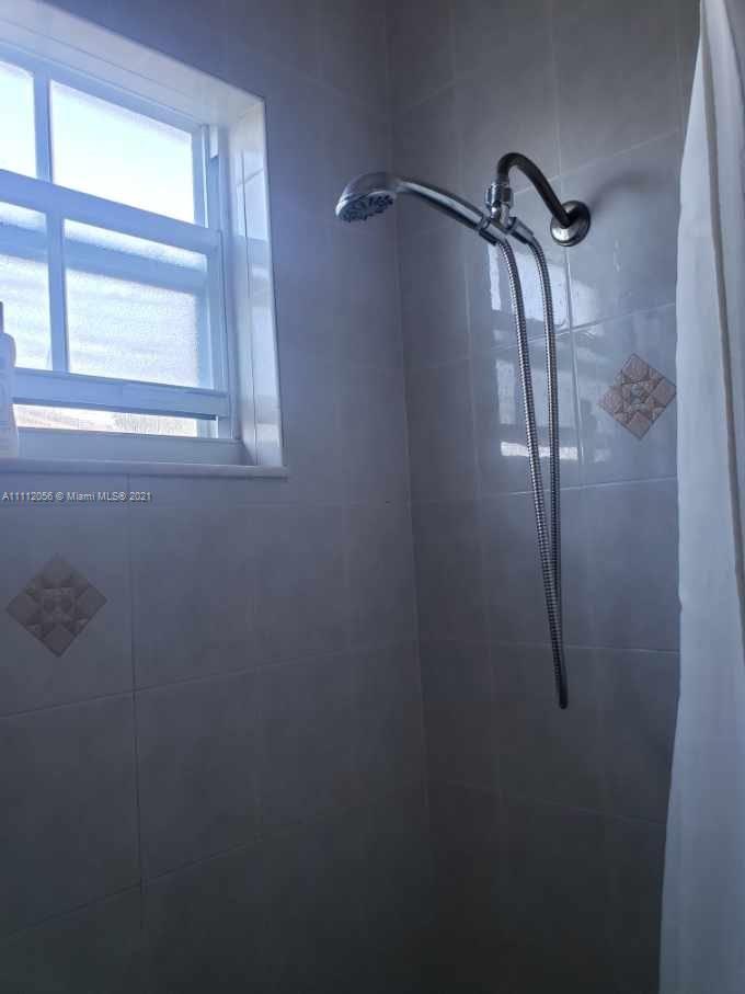 LAGUNA PONDS SEC 2 - Residential
