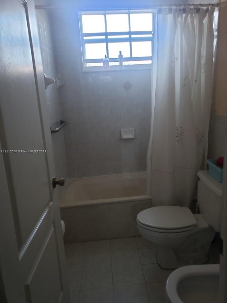 LAGUNA PONDS SEC 2 - Residential