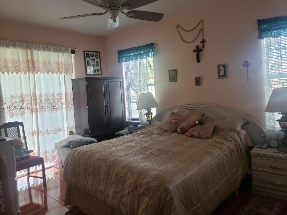 LAGUNA PONDS SEC 2 - Residential