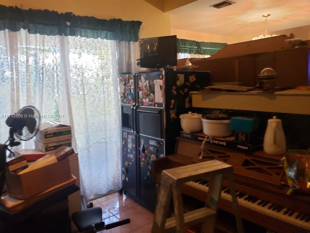LAGUNA PONDS SEC 2 - Residential