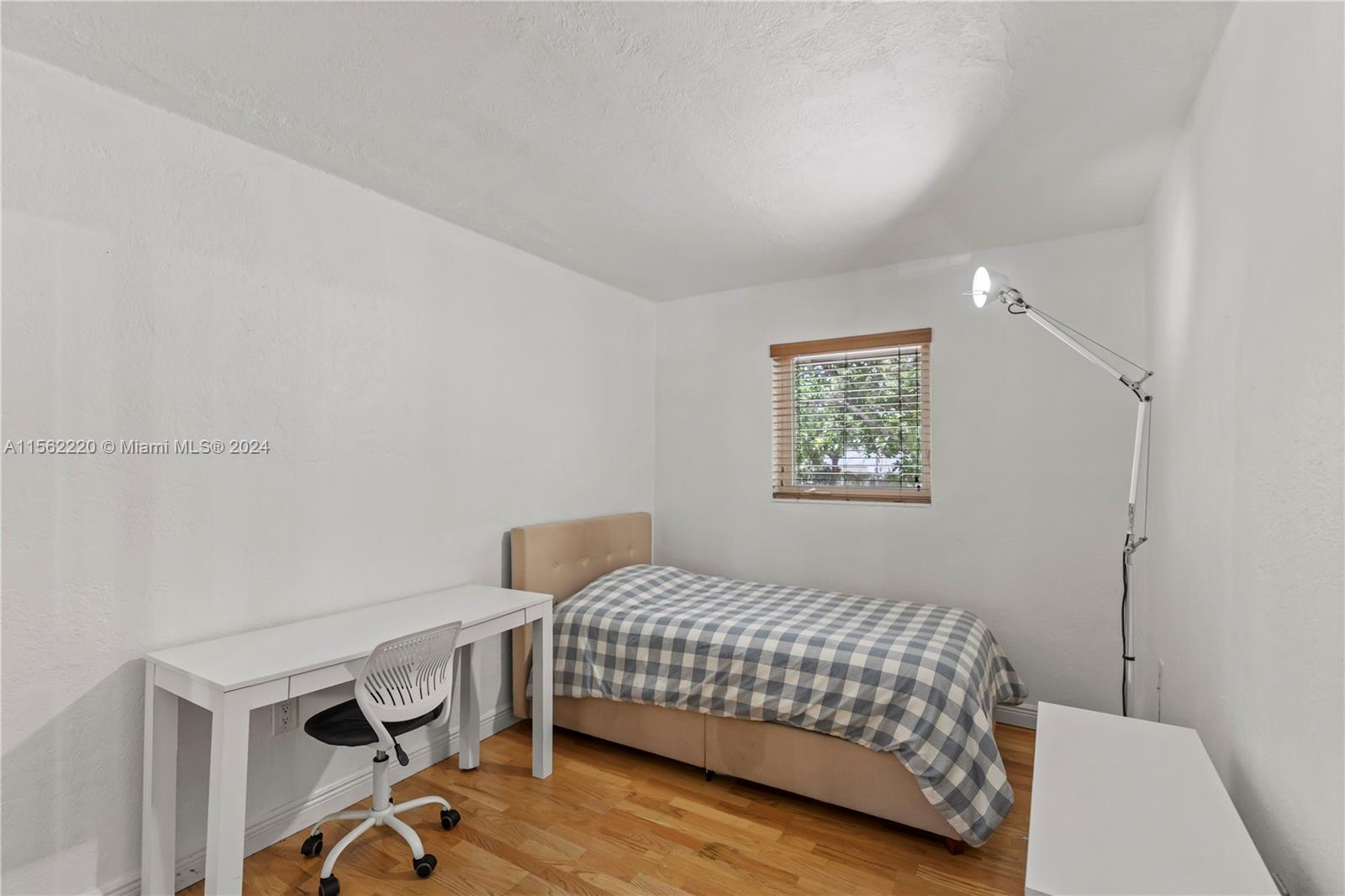 MONTEREY GARDENS OF PINEC - Residential