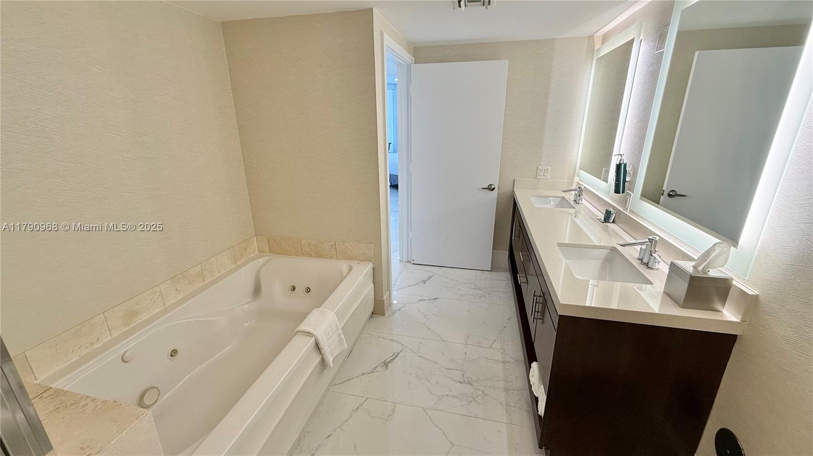 OCEAN POINT BEACH CLUB CO - Residential