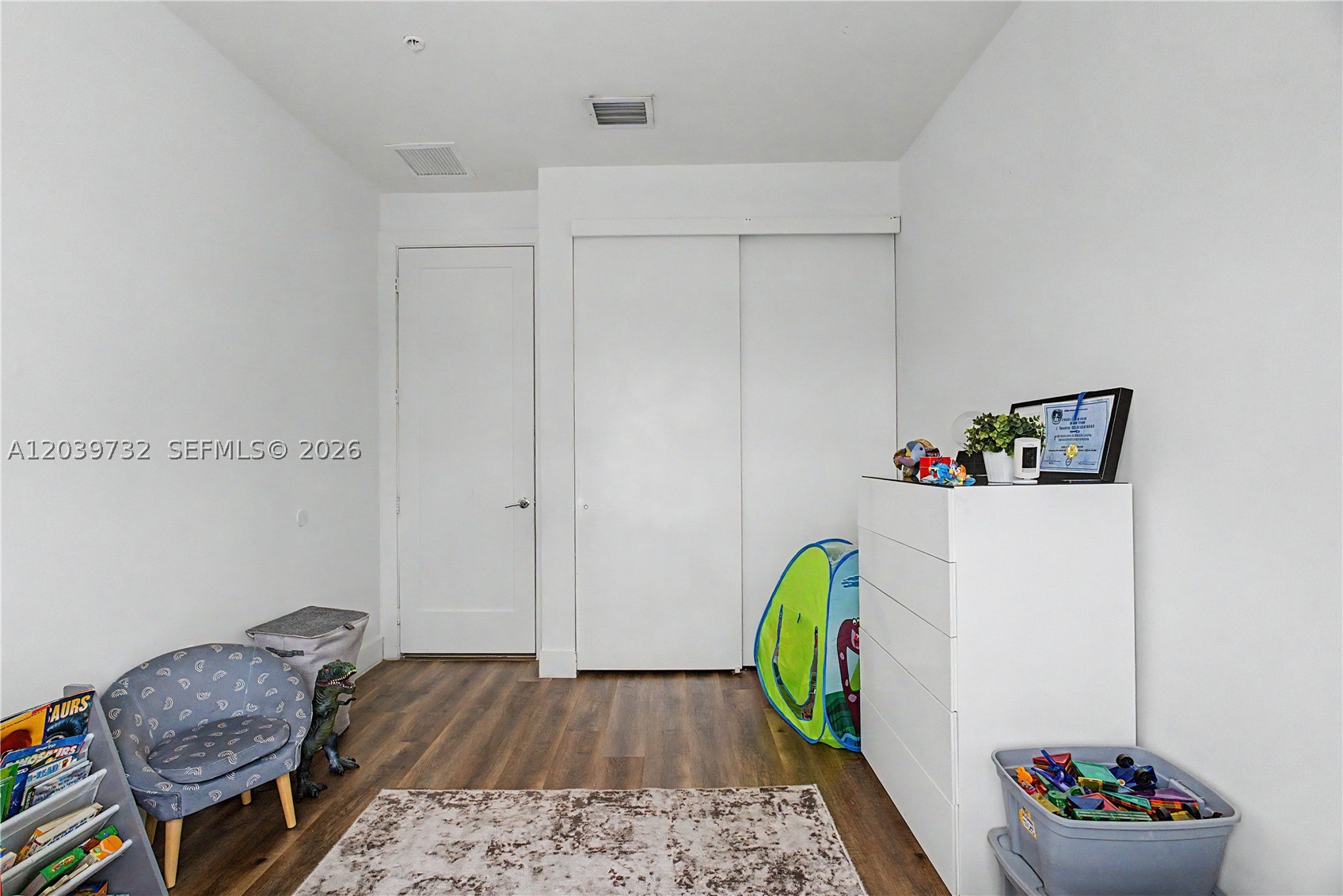 LANDMARK AT DORAL CONDO - Residential