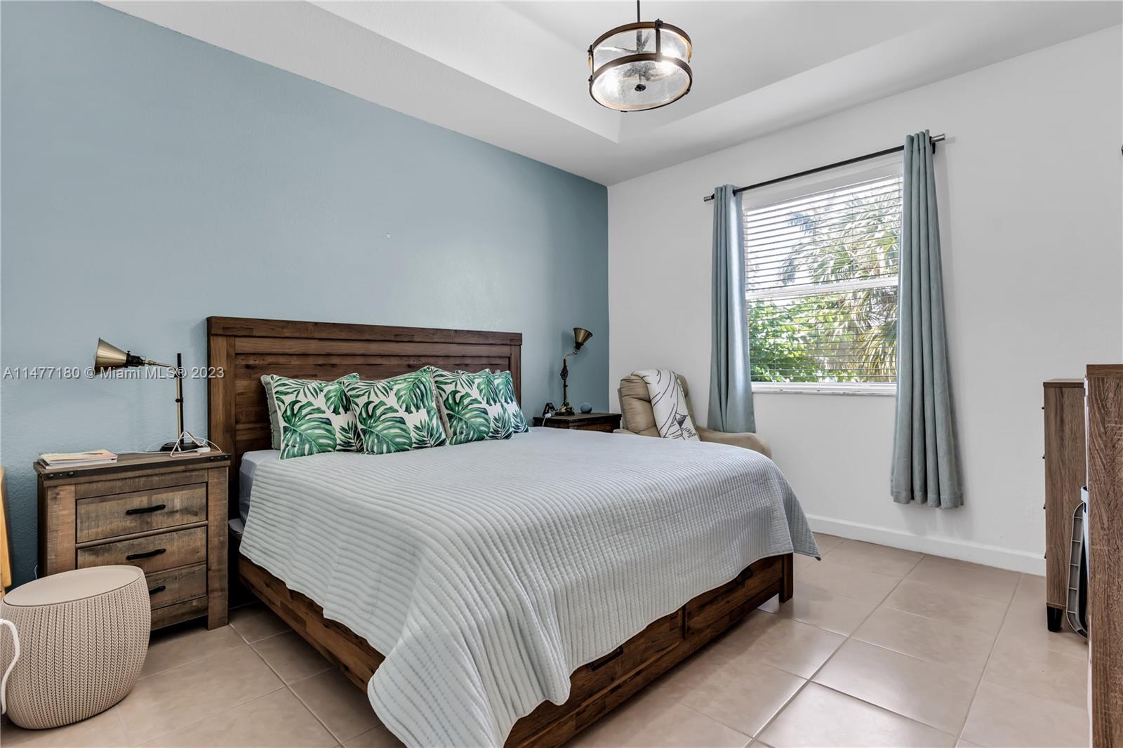LAKES BY THE BAY CEE - Residential