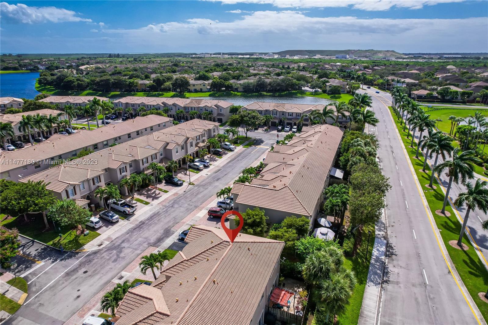 LAKES BY THE BAY CEE - Residential