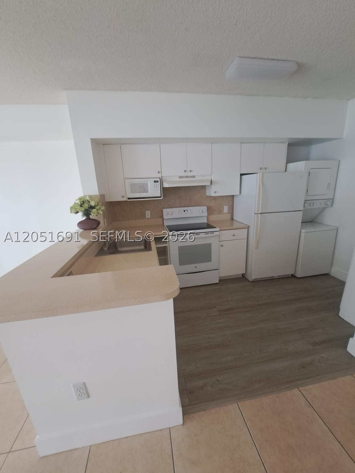 BLUE LAGOON CONDO - Residential Lease