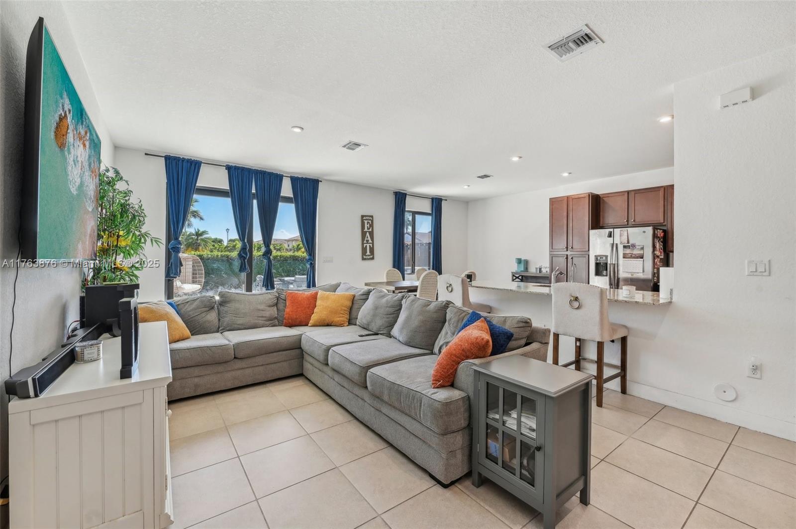 MC RESIDENTIAL - Residential
