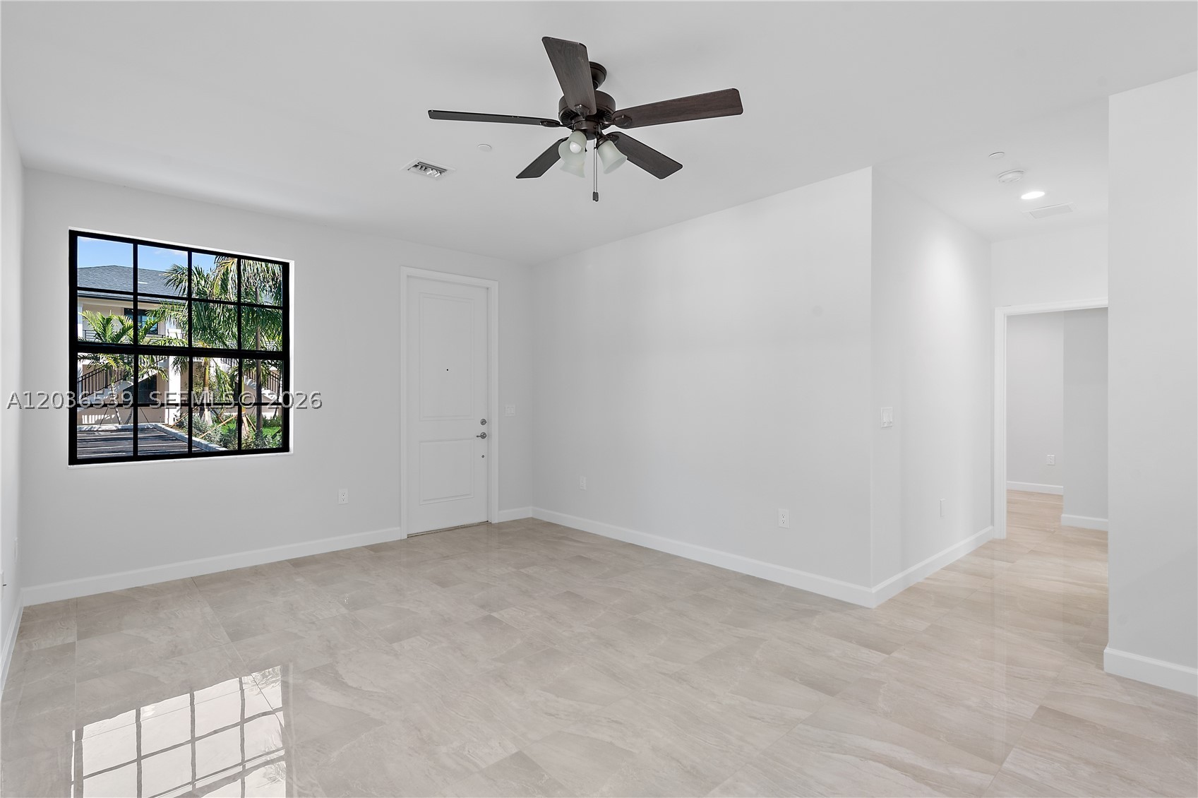 DAVIE CHAMBER OF COMMERCE - Residential Lease