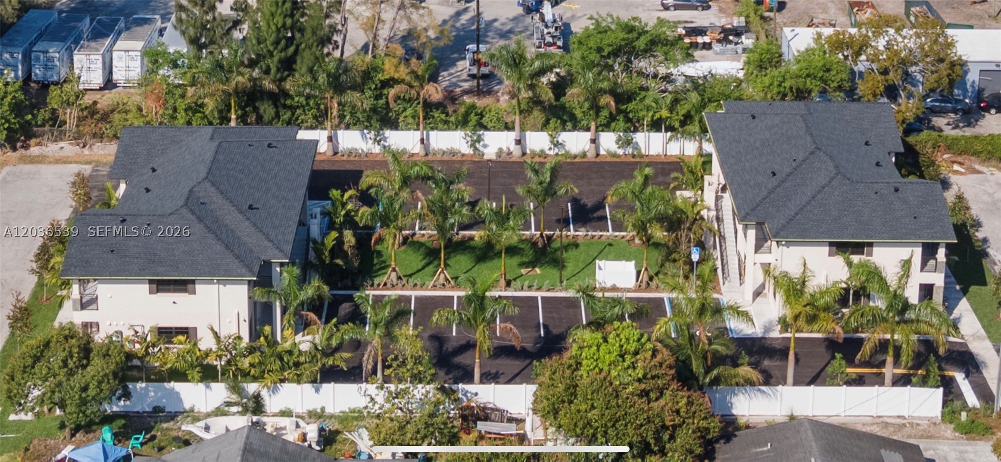 DAVIE CHAMBER OF COMMERCE - Residential Lease