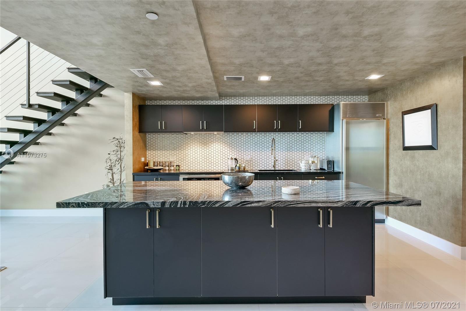TEN MUSEUM PK RESIDENTIAL - Residential