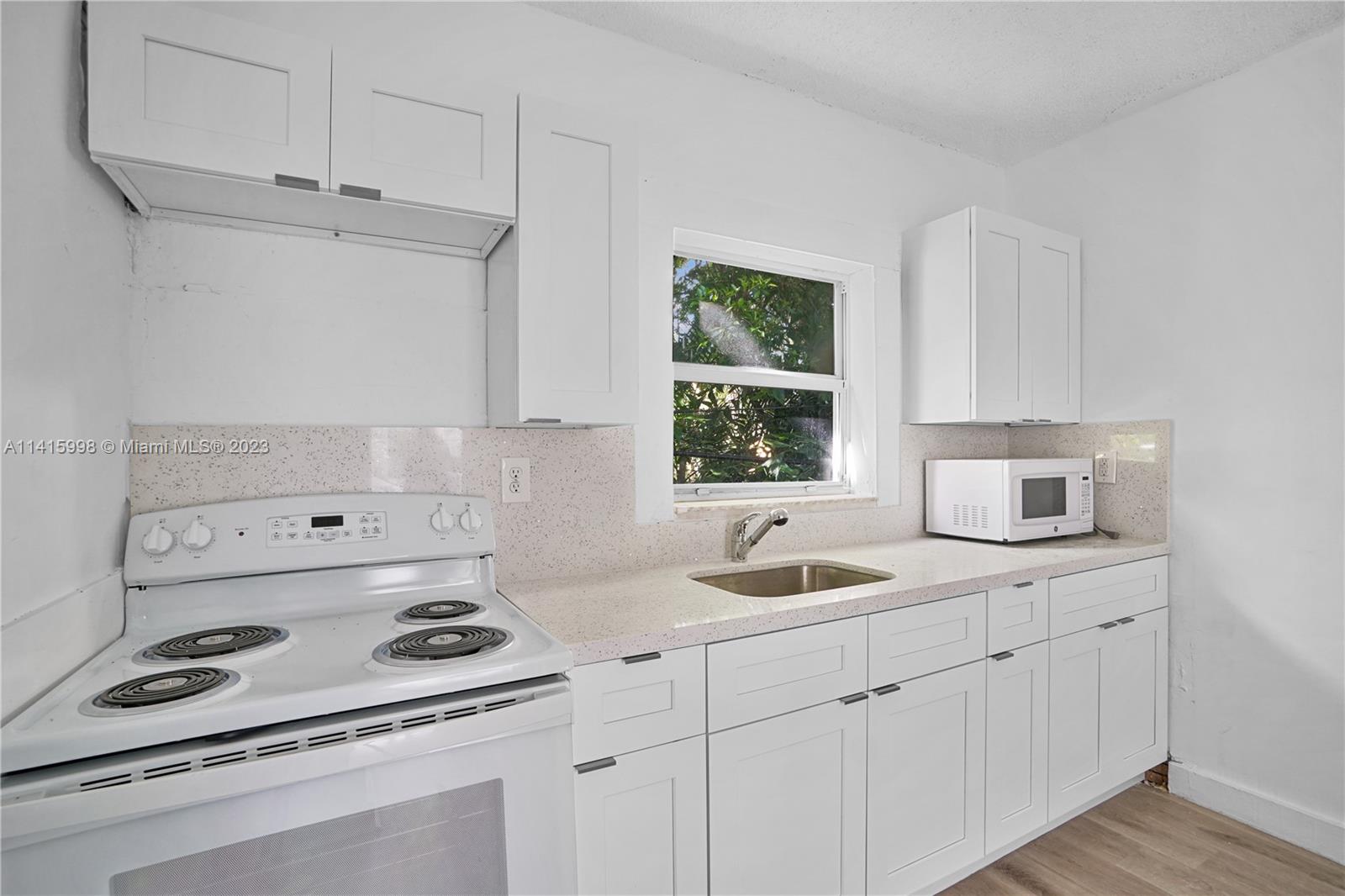 TAMIAMI HEIGHTS - Residential Lease