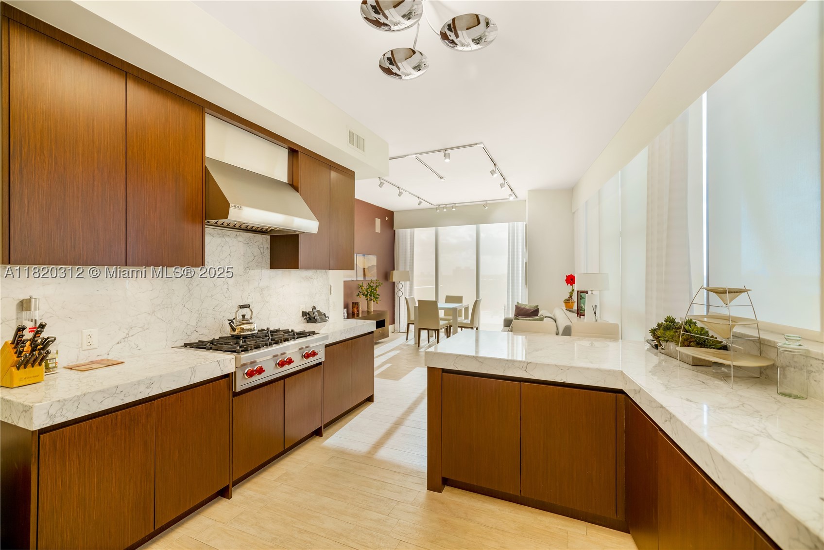 BAL HARBOUR NORTH SOUTH C - Residential