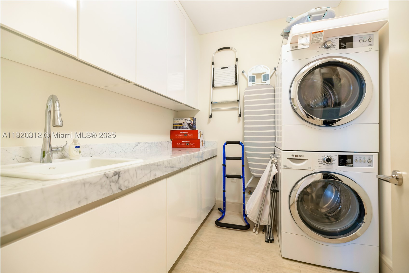 BAL HARBOUR NORTH SOUTH C - Residential