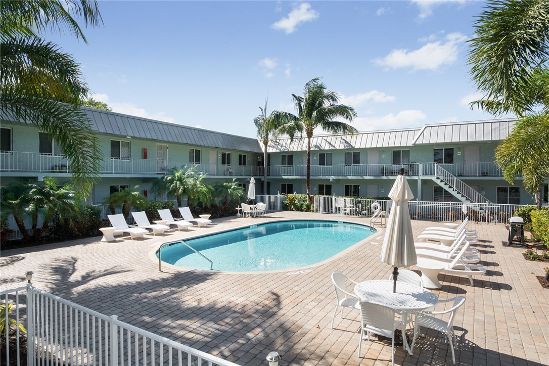 BAL HARBOUR NORTH SOUTH C - Residential