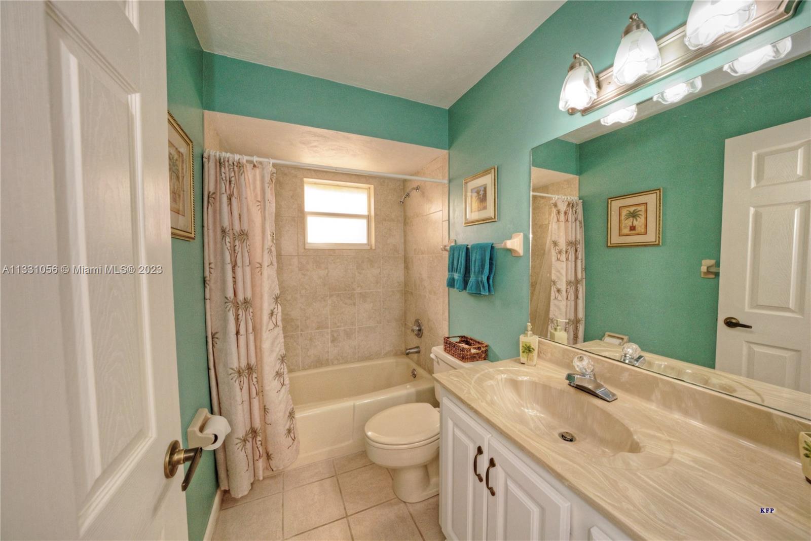 BAY SHORE VILLAGE - Residential