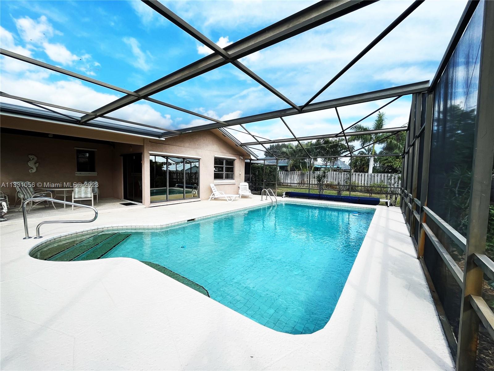 BAY SHORE VILLAGE - Residential