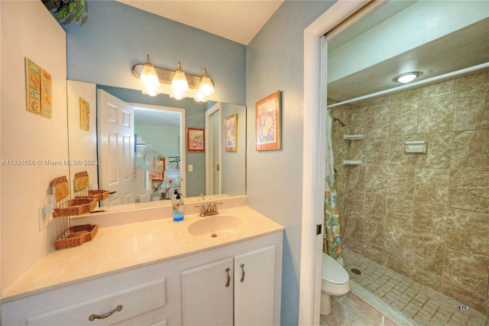 BAY SHORE VILLAGE - Residential