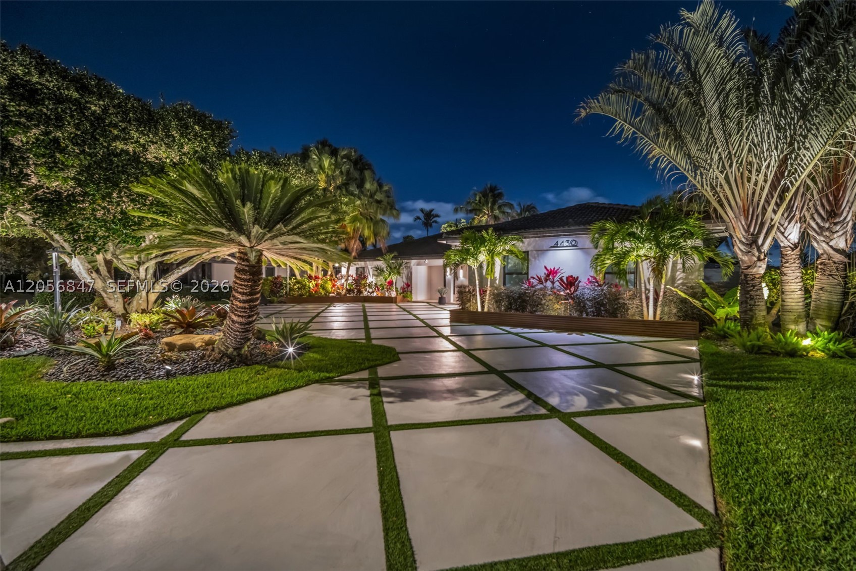 HOLLYWOOD HILLS NORTH SEC - Residential