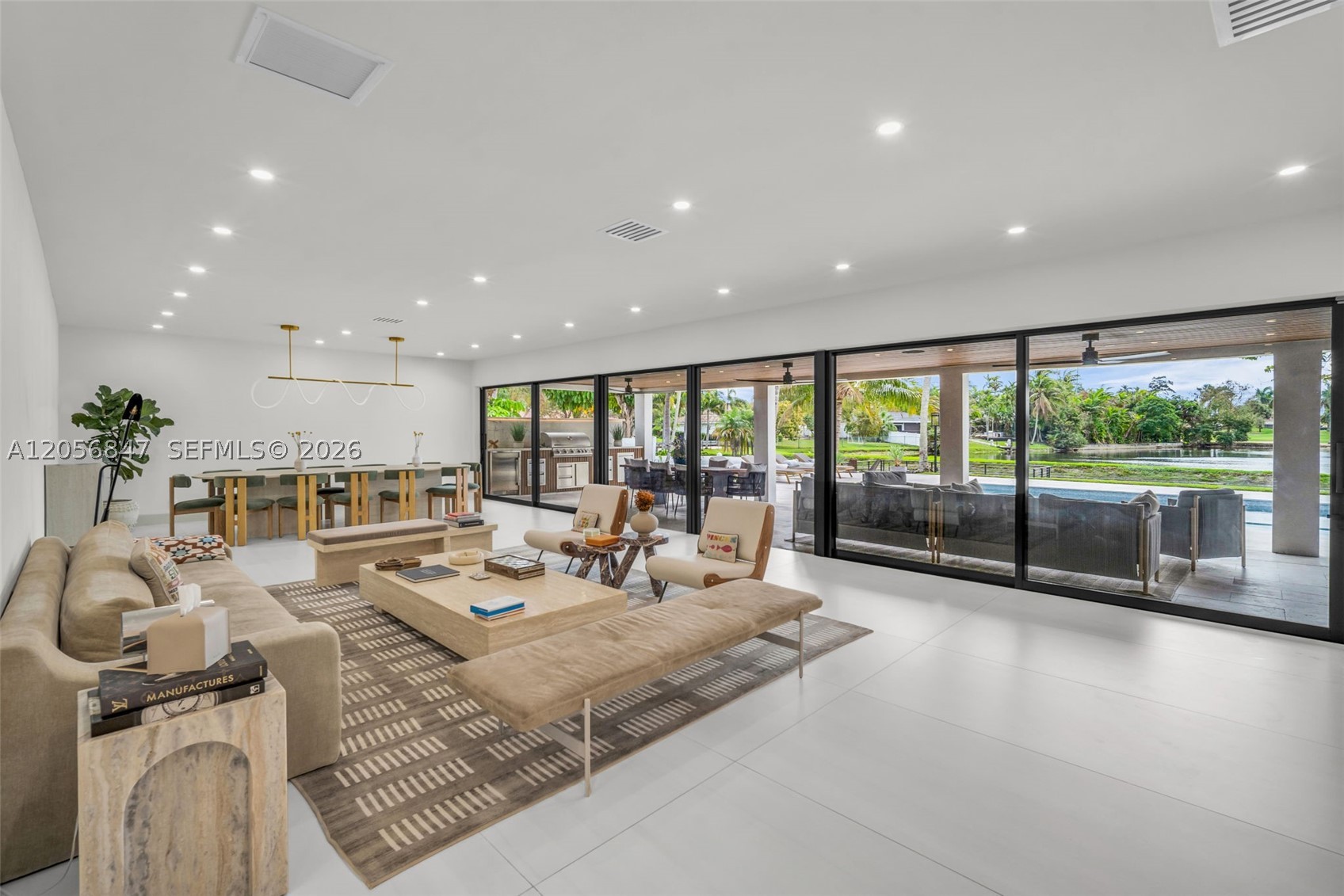 HOLLYWOOD HILLS NORTH SEC - Residential