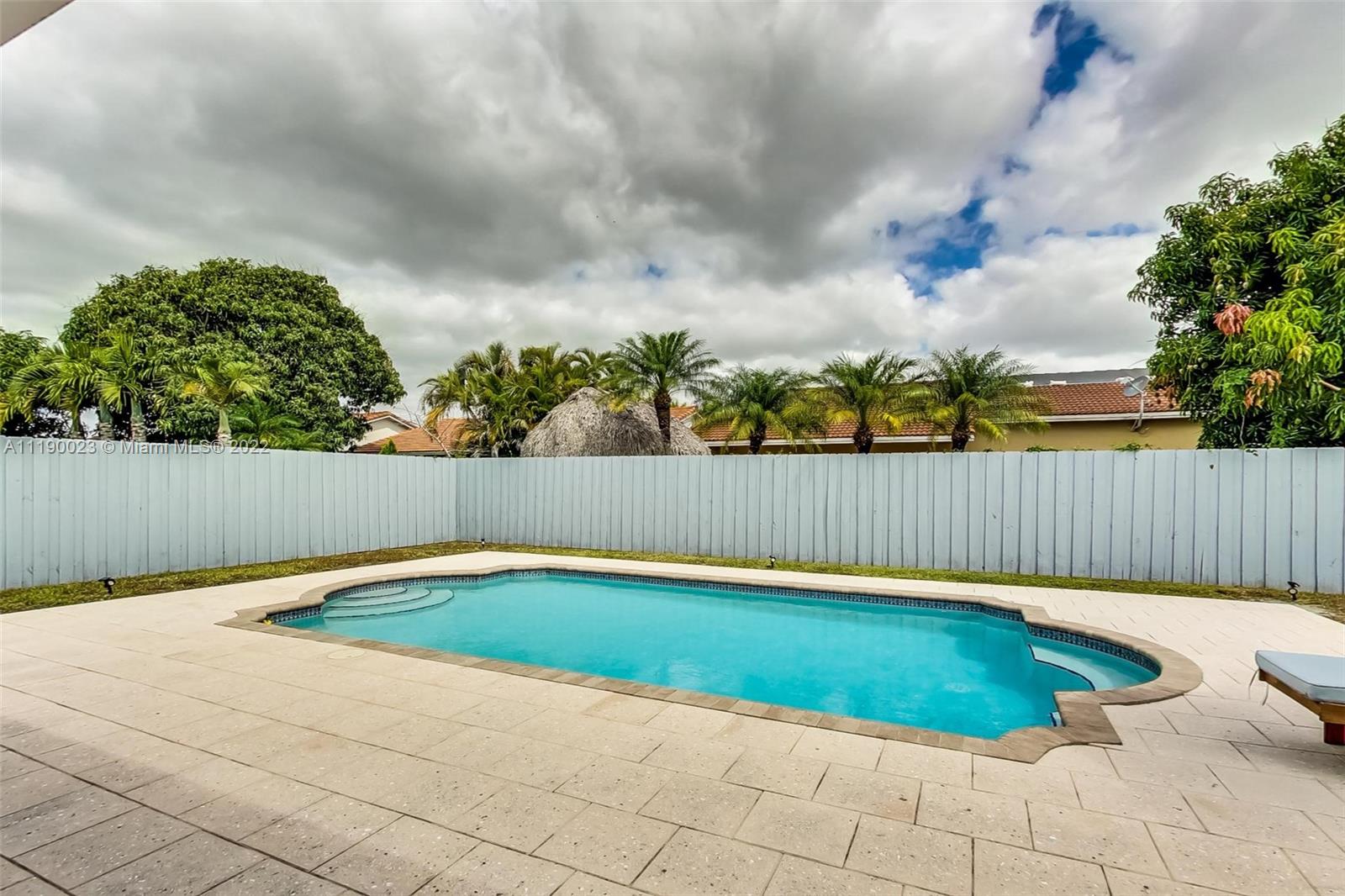 MAJESTIC ESTATES 1ST ADDN - Residential