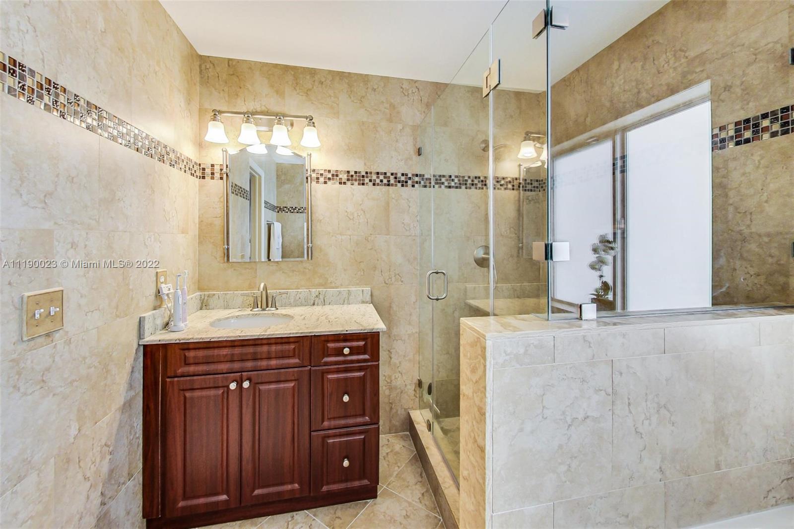 MAJESTIC ESTATES 1ST ADDN - Residential