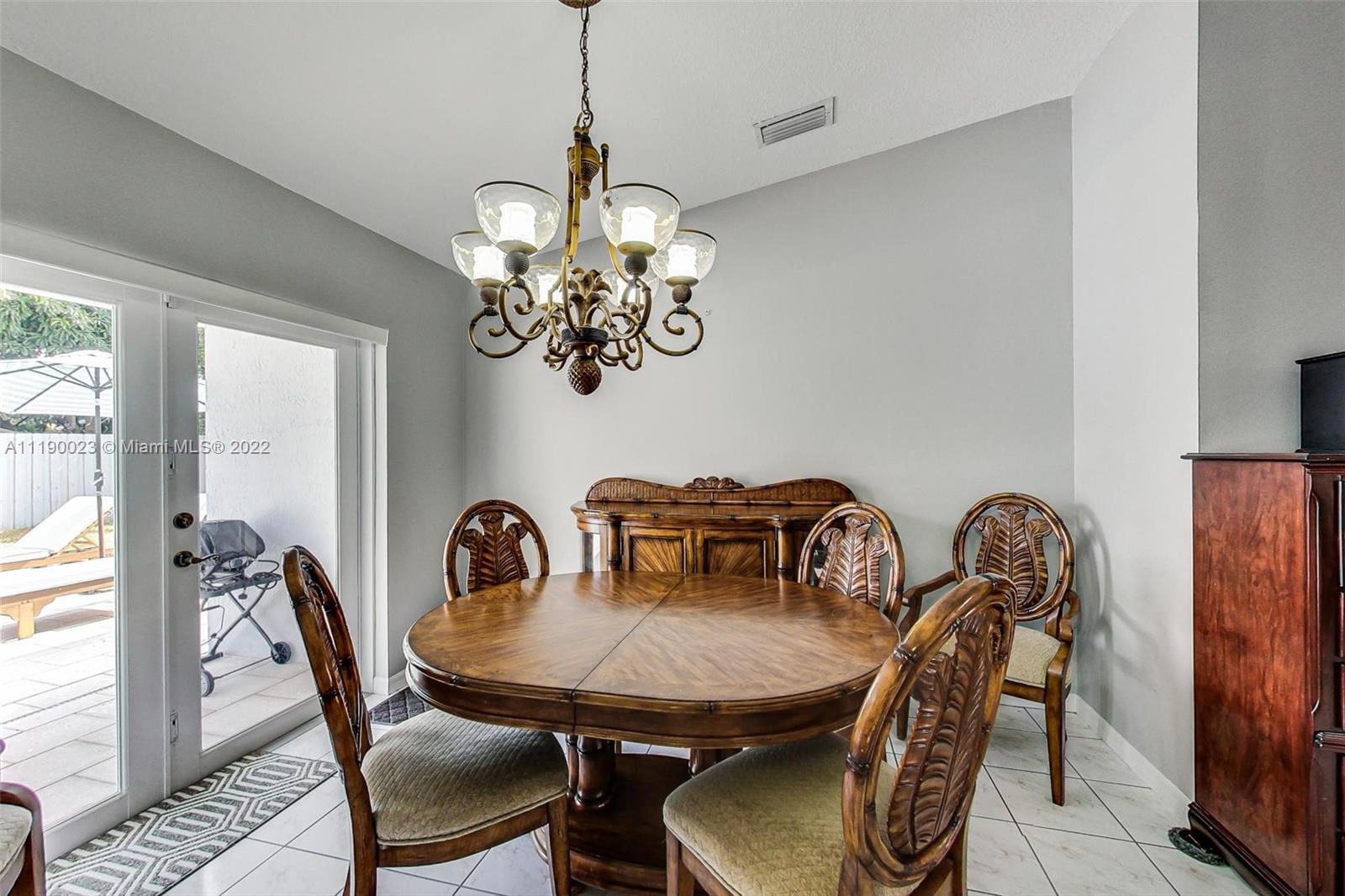 MAJESTIC ESTATES 1ST ADDN - Residential