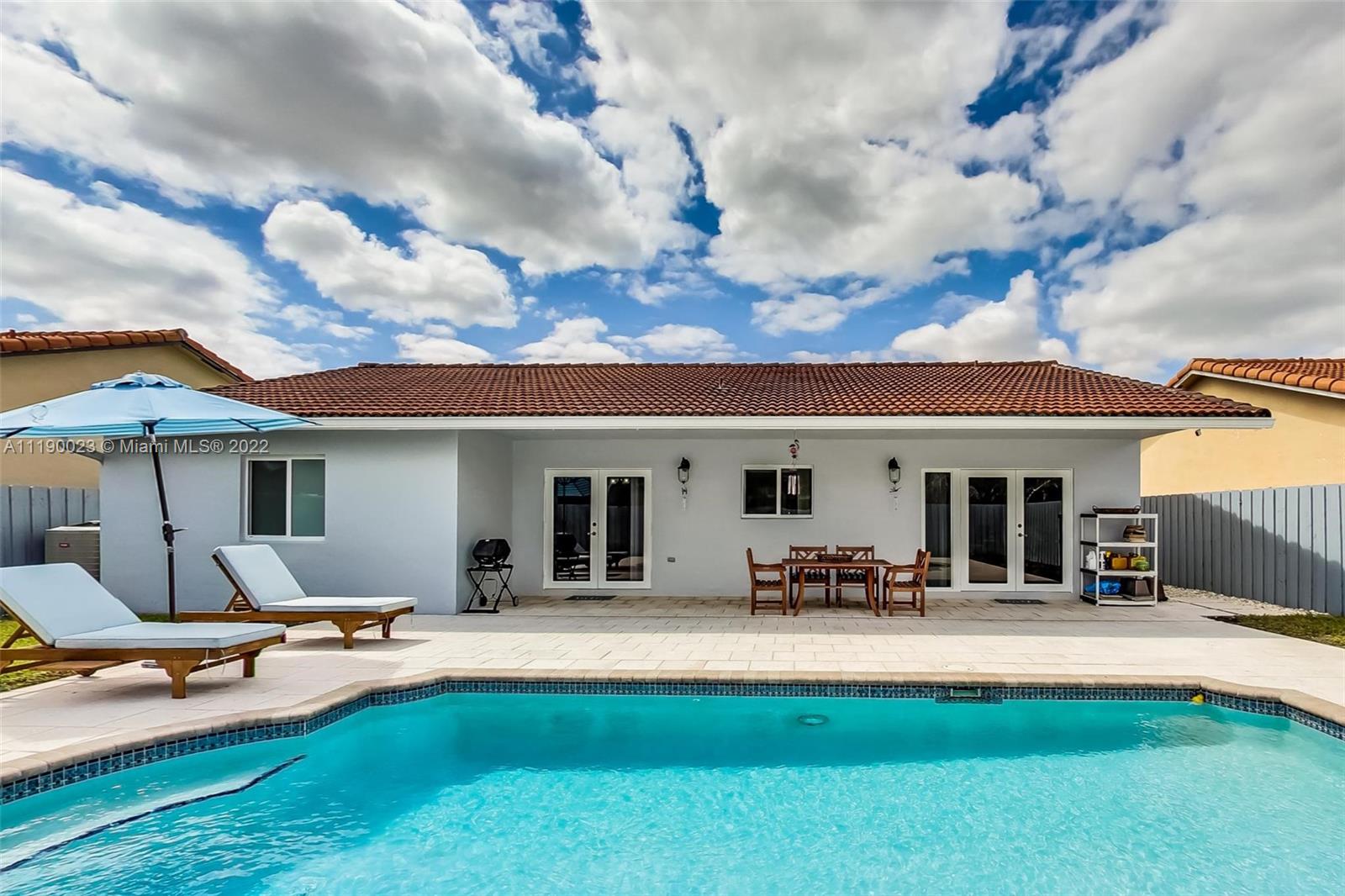 MAJESTIC ESTATES 1ST ADDN - Residential