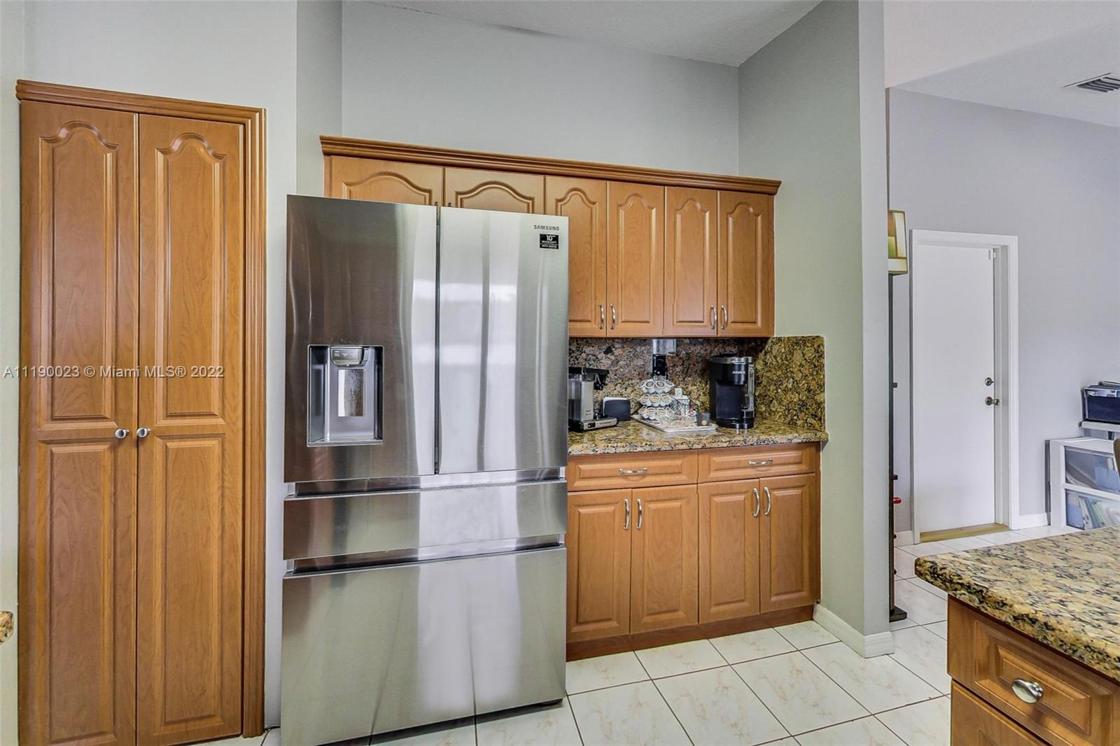 MAJESTIC ESTATES 1ST ADDN - Residential