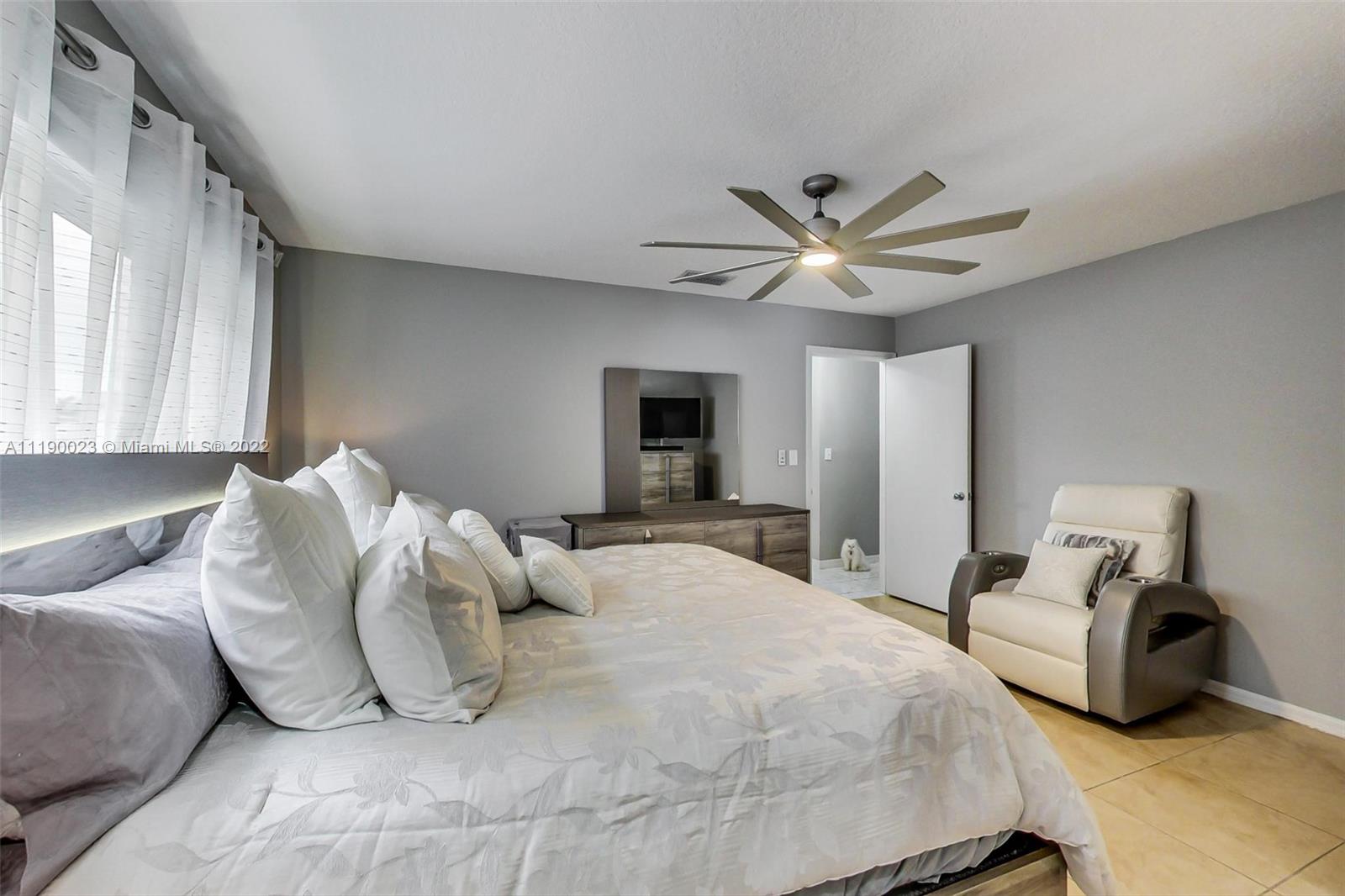MAJESTIC ESTATES 1ST ADDN - Residential