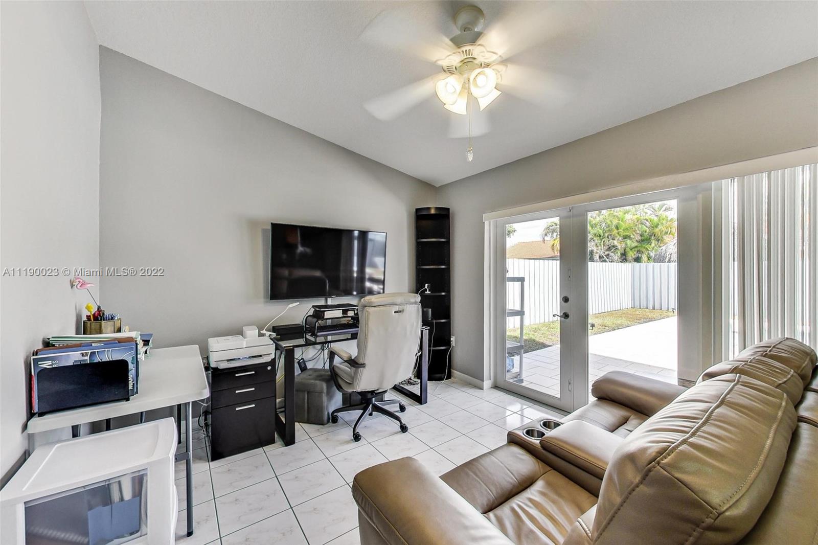 MAJESTIC ESTATES 1ST ADDN - Residential