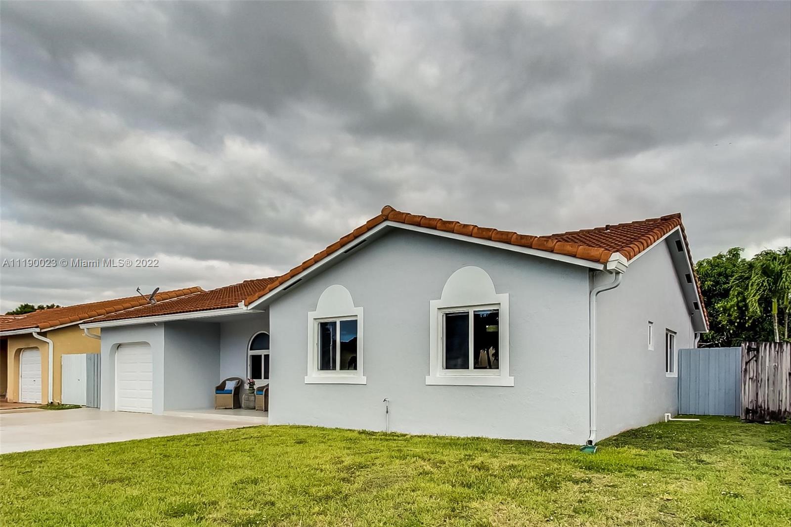 MAJESTIC ESTATES 1ST ADDN - Residential